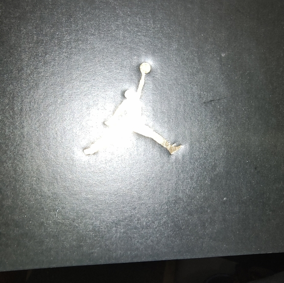 Air Jordans Childrens sneakers - Picture 8 of 8